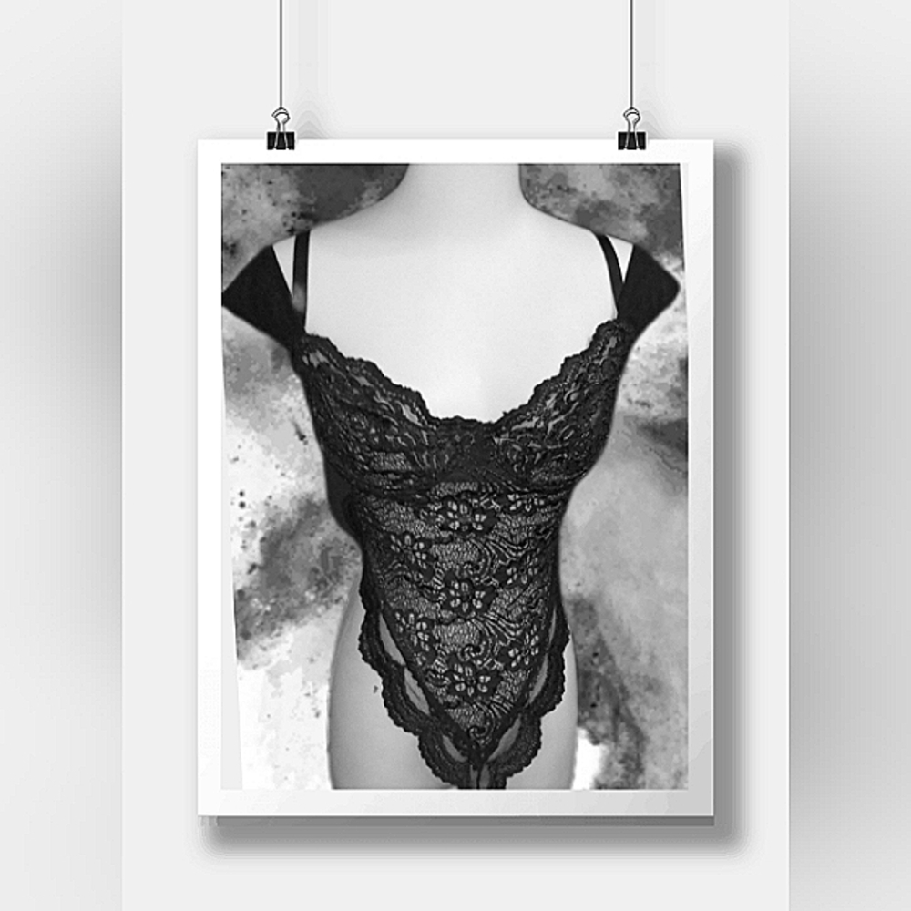 Vintage Victoria's Secret"Gold Label" Underwire Lace G String Teddy